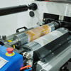 Machine d'impression flexo de pompe &agrave; encre en ligne avec unit&eacute; de coupe et de tranche rotative